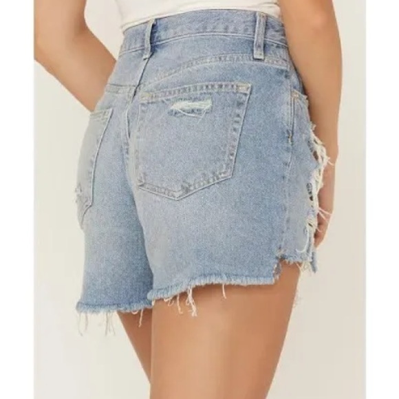 NWT Free People distressed denim shorts mid rise ripped size 28 - Picture 4 of 14